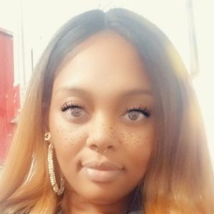 Meet your Posher, Camilla